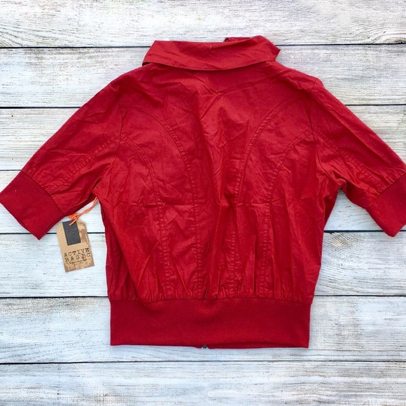 Active Basic Red Zip Jacket Top Short Sleeve L - Picture 2 of 7